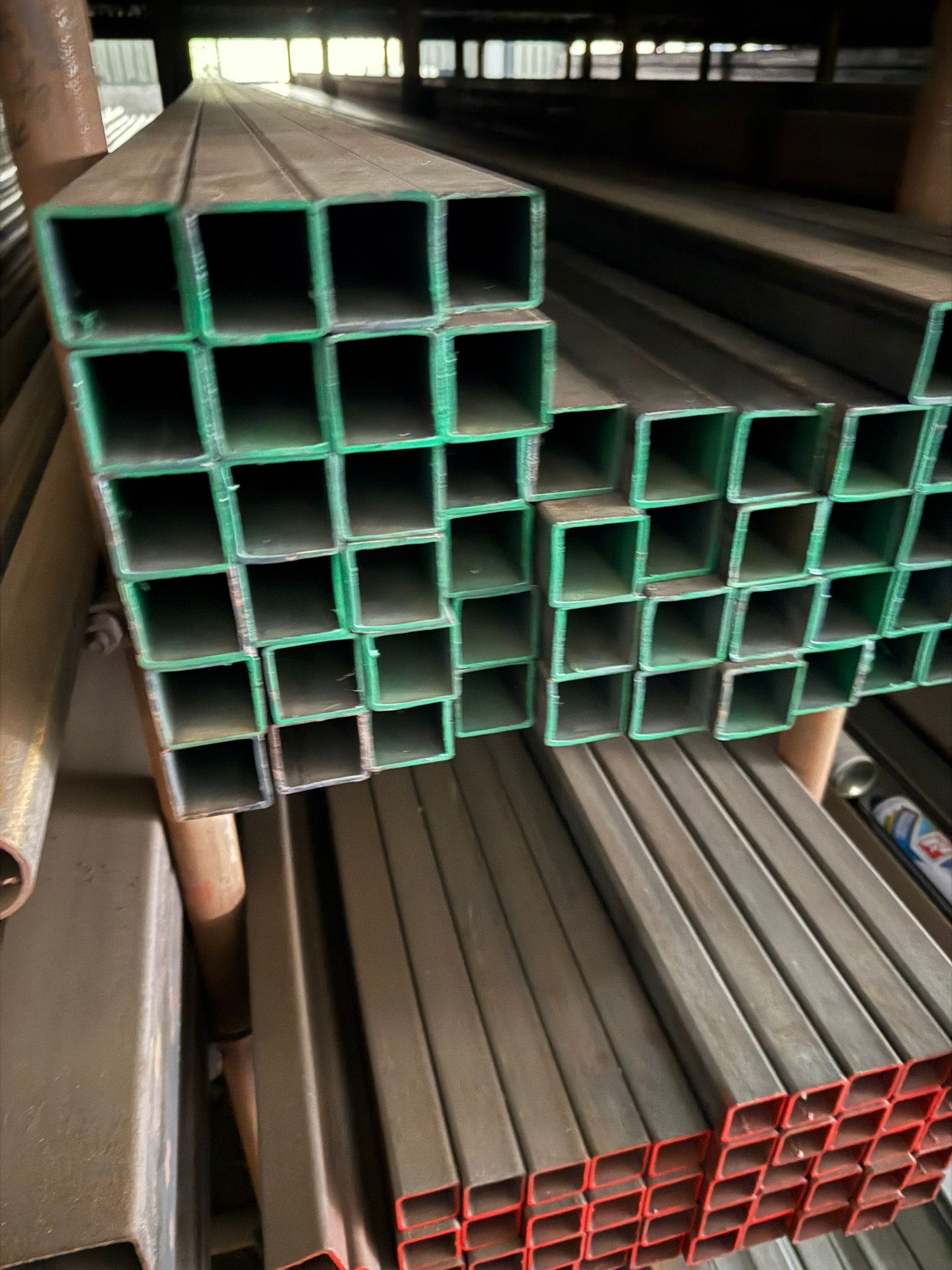 Tube carré - modèle 2